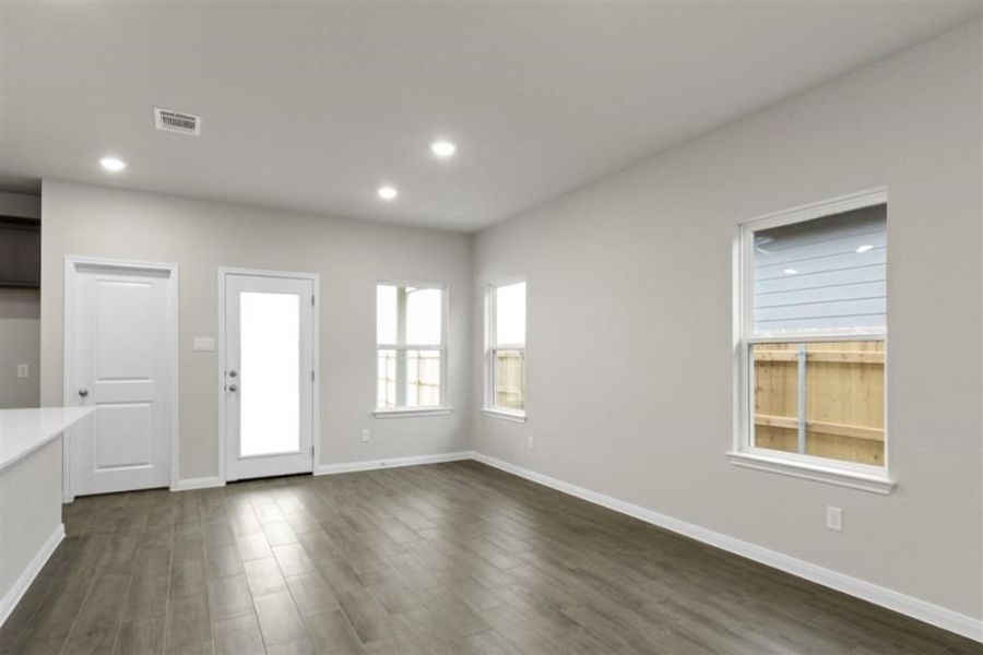 Representative unfurnished interior of a home built from the Ford by Pacesetter Homes in Crosswinds, Kyle (Image 19). Representative unfurnished interior of a home built from the Ford by Pacesetter Homes in Crosswinds, Kyle (Image 19).