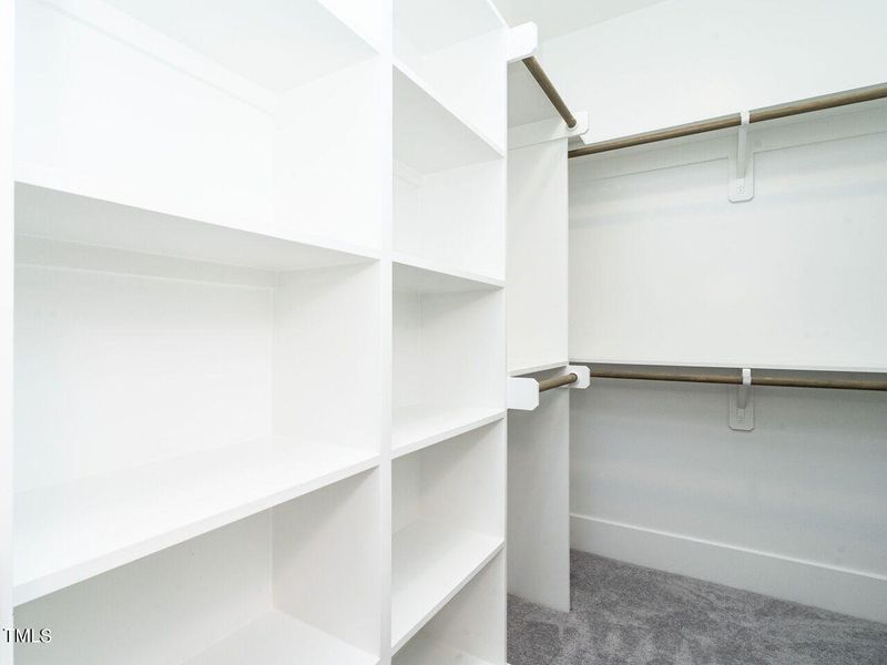 024-1280x960-two-primary-walk-in-closets