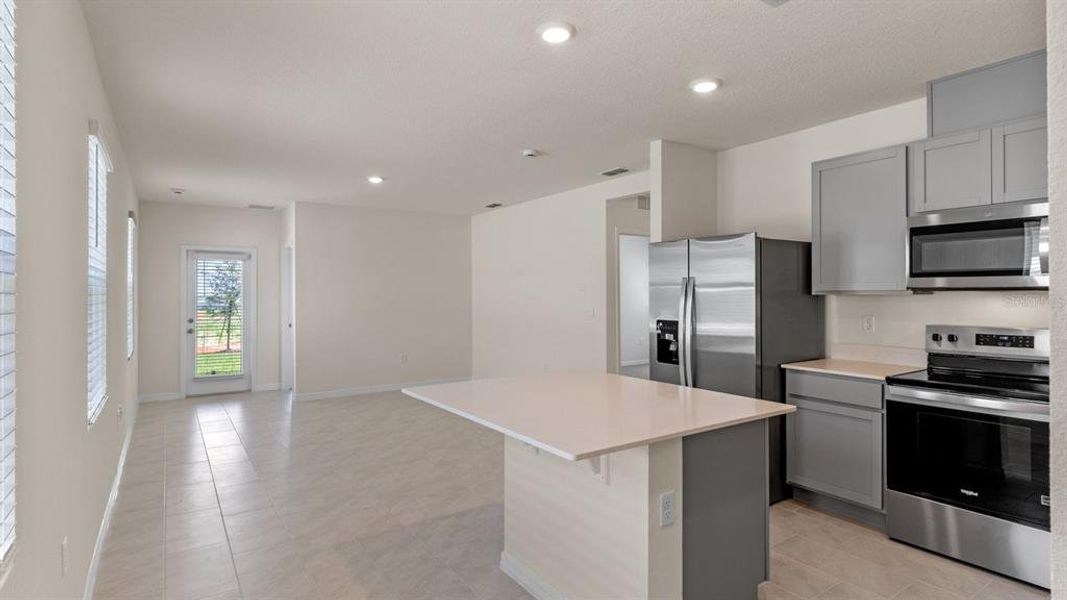 Furnished interior view inside a new home in Magnolia Pointe, Umatilla (Image 9). Furnished interior view inside a new home in Magnolia Pointe, Umatilla (Image 9).