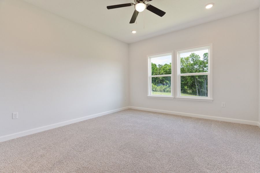 Spacious, unfurnished interior of a new home in Blossom Grove, Crestview (Image 39).