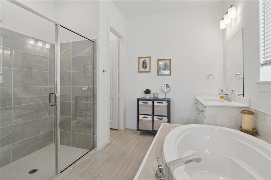 Furnished interior view inside a new home in Painted Tree - South, McKinney (Image 4). Furnished interior view inside a new home in Painted Tree - South, McKinney (Image 4).