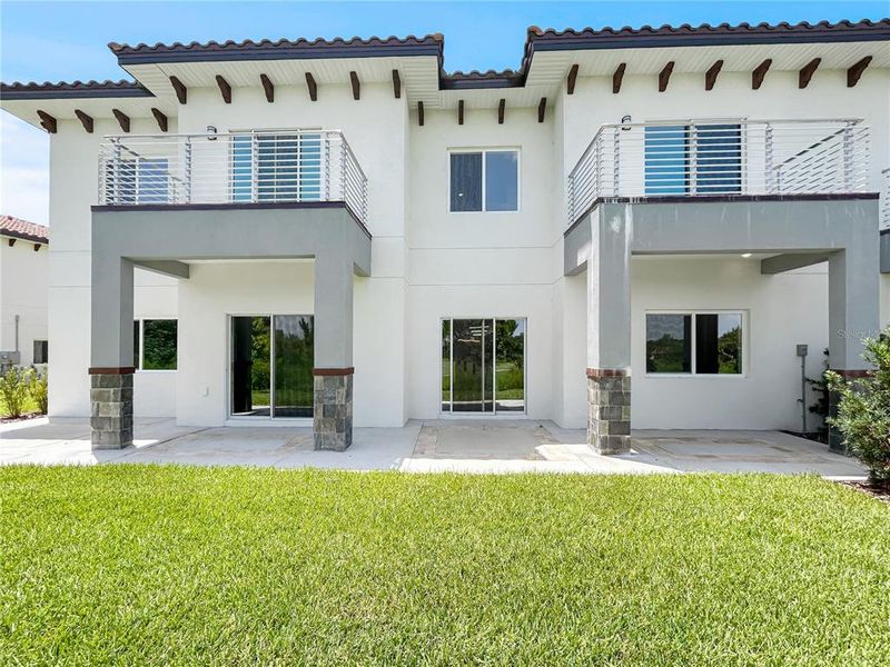 Exterior details and patio area of a home in , Davenport (Image 20).