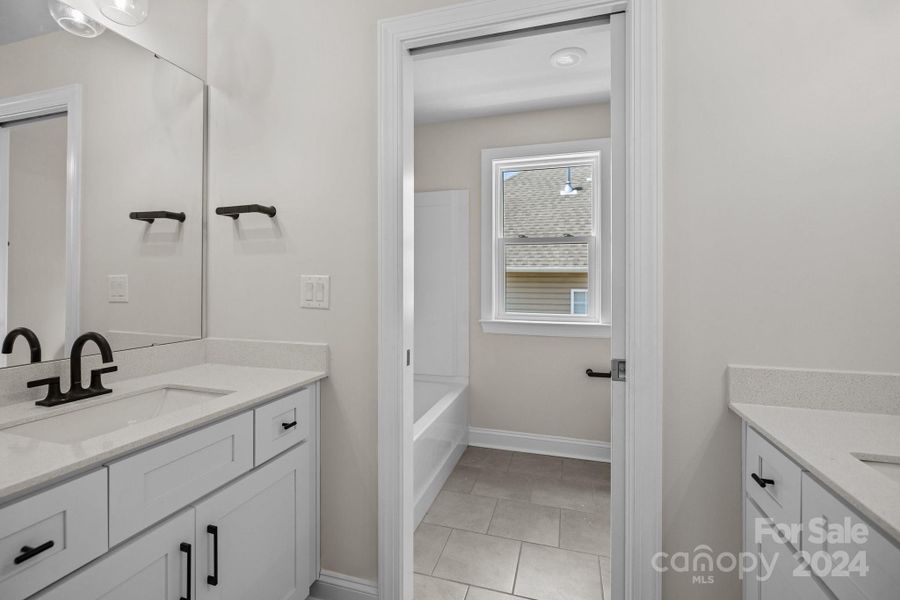 Hall Bath Upstairs w/2 Vanities