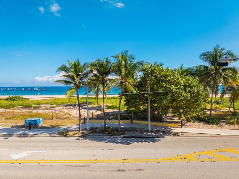 Image 30 of a home in .