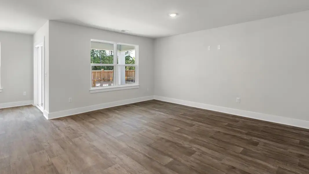 Spacious, unfurnished interior of a new home in Cedar Hill Landing, Navassa (Image 18).