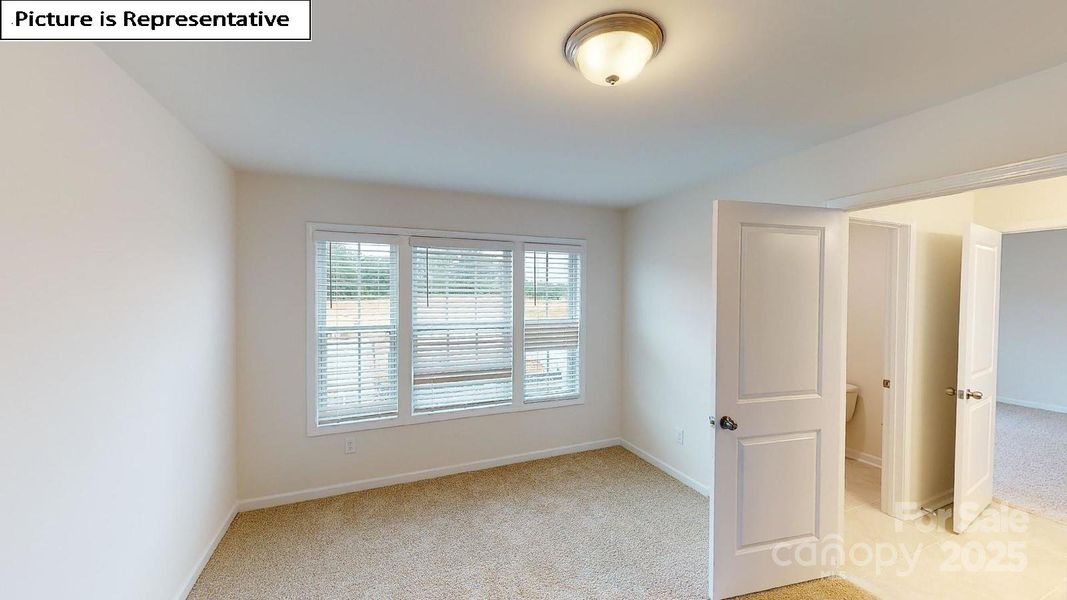 Spacious, unfurnished interior of a new home in Sylvan Creek, Denver (Image 44).