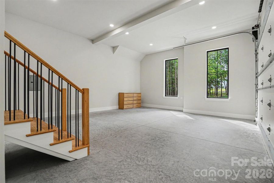 Spacious, unfurnished interior of a new home in , Mint Hill (Image 40). Spacious, unfurnished interior of a new home in , Mint Hill (Image 40).