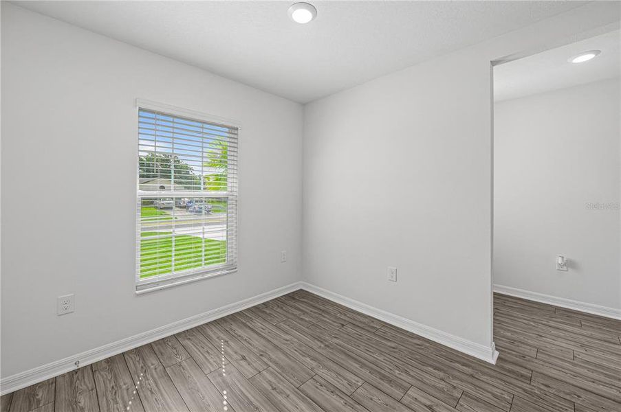 Spacious, unfurnished interior of a new home in Poinciana, Poinciana (Image 7).