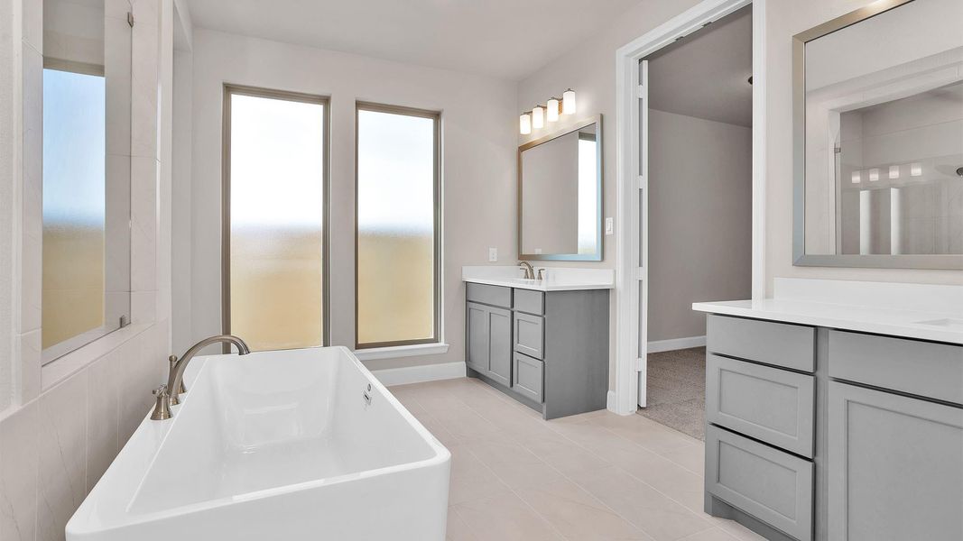 Furnished interior view inside a new home in Austin Point 60', Richmond (Image 6).