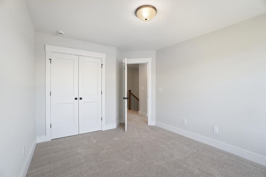 Spacious, unfurnished interior of a new home in Blythe Mill Townhomes, Waxhaw (Image 29). Spacious, unfurnished interior of a new home in Blythe Mill Townhomes, Waxhaw (Image 29).