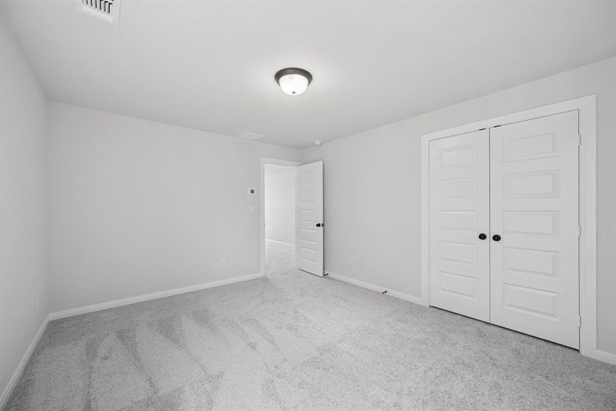 Spacious, unfurnished interior of a new home in Solterra - Garden Series, Mesquite (Image 18). Spacious, unfurnished interior of a new home in Solterra - Garden Series, Mesquite (Image 18).