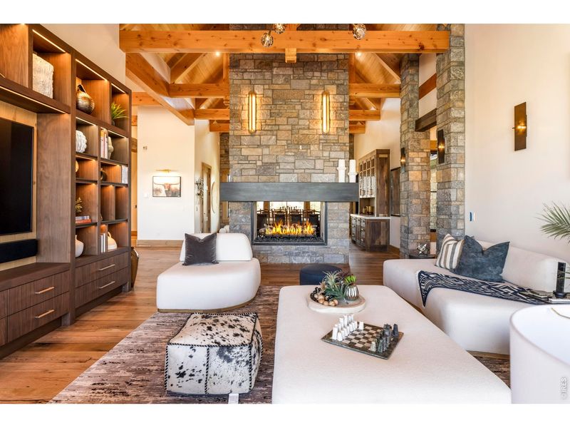 Community amenities in , Lafayette (Image 36).