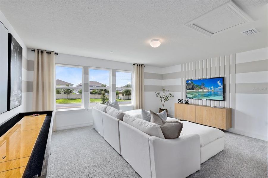 Furnished interior view inside a new home in Willow Ridge, Montverde (Image 19).