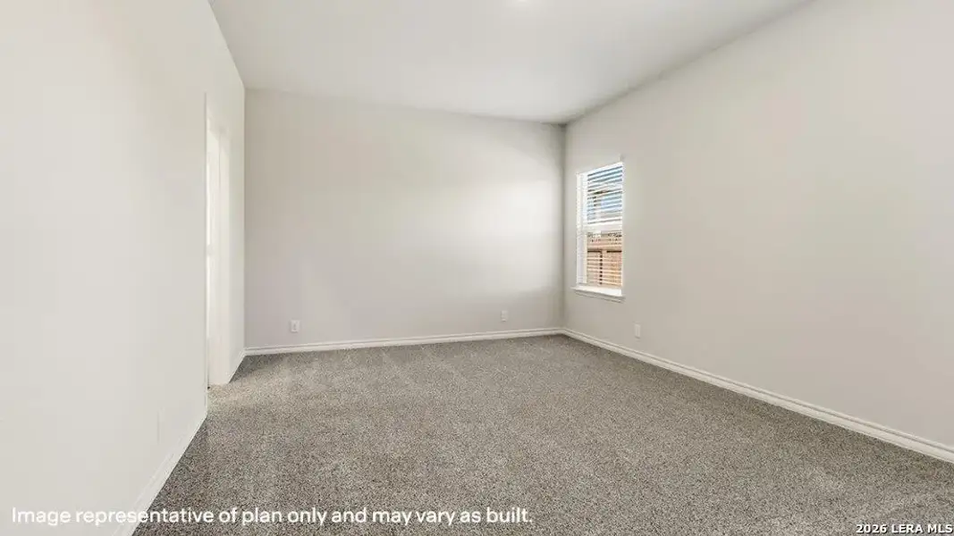 Spacious, unfurnished interior of a new home in Brookstone Creek, San Antonio (Image 20).