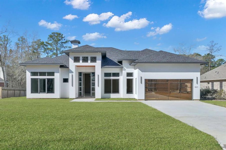 Experience modern elegance in this stunning home, offering spacious living and luxurious finishes. Your dream lifestyle awaits!