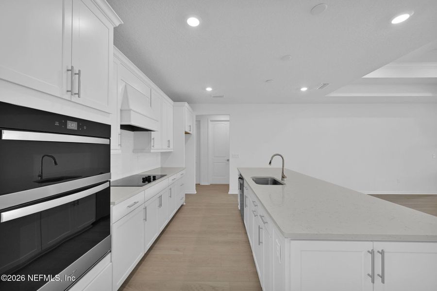 Furnished interior view inside a new home in Hyland Trail, Green Cove Springs (Image 4).