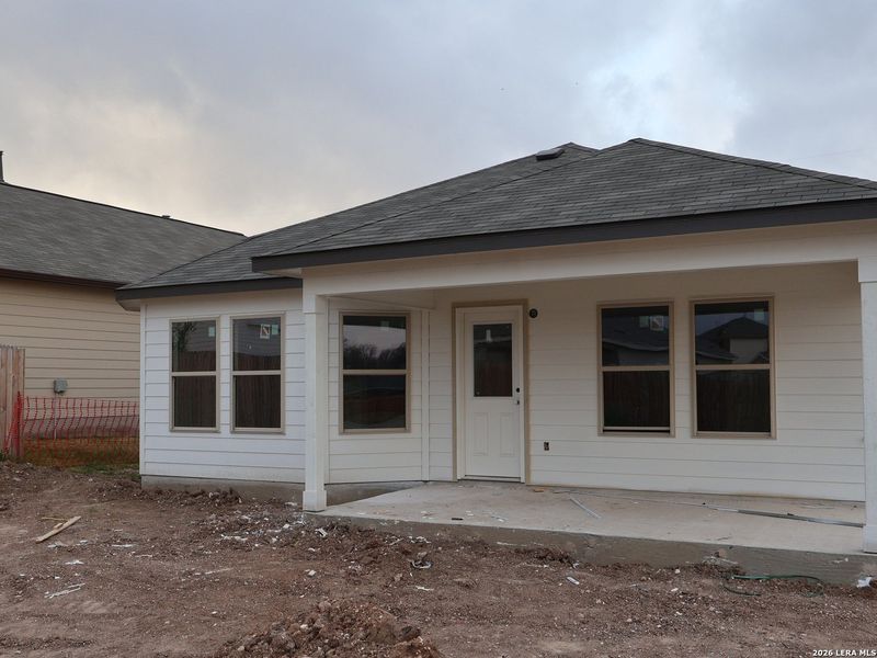 Image 26 of a home in Agave.