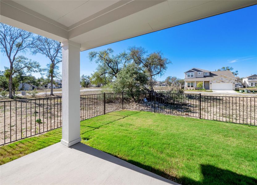 Exterior details and patio area of a home in Anthem Cottages, Kyle (Image 24).