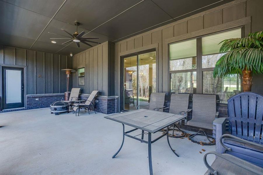 Community amenities in , Nemo (Image 35).