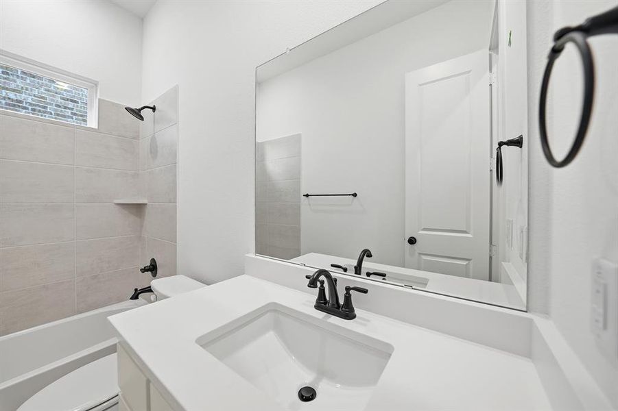 Furnished interior view inside a new home in Cottages of Celina, Celina (Image 11).