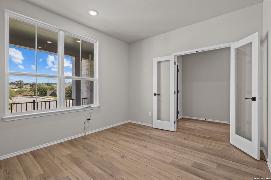 Spacious, unfurnished interior of a new home in Royal Crest, San Antonio (Image 48).