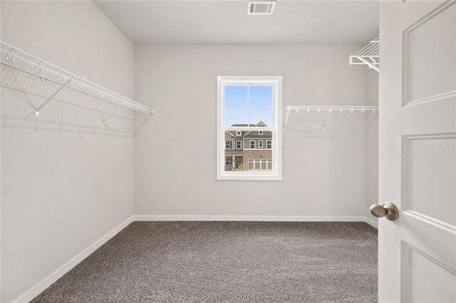 Spacious, unfurnished interior of a new home in Pinecrest Ridge, Dacula (Image 29).