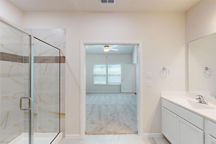 Furnished interior view inside a new home in Sagebrook, Argyle (Image 10). Furnished interior view inside a new home in Sagebrook, Argyle (Image 10).