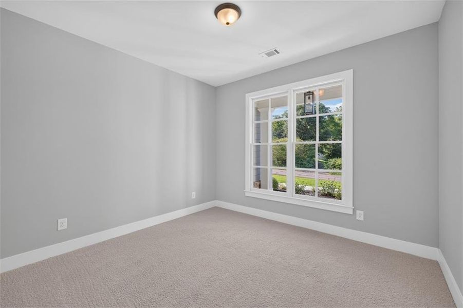 Spacious, unfurnished interior of a new home in , Gainesville (Image 50).