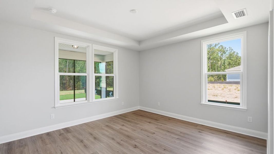 Spacious, unfurnished interior of a new home in Sun City Hilton Head, Bluffton (Image 28).