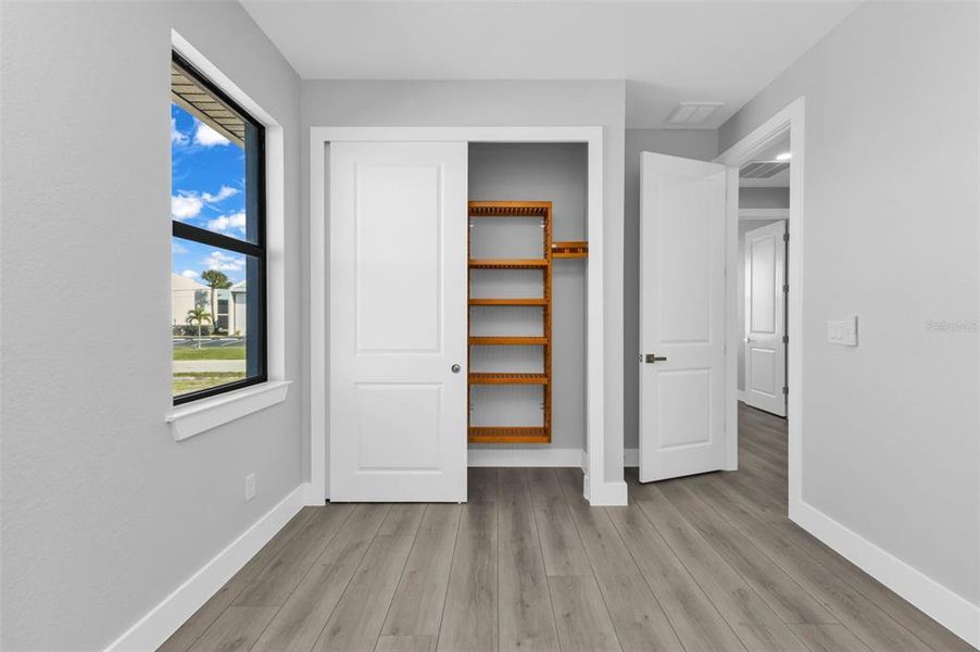 Spacious, unfurnished interior of a new home in , Punta Gorda (Image 36).