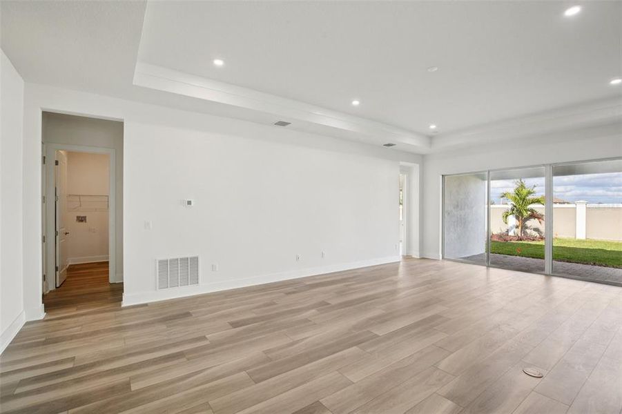 Spacious, unfurnished interior of a new home in Eagles Cove at Mirada, San Antonio (Image 45).