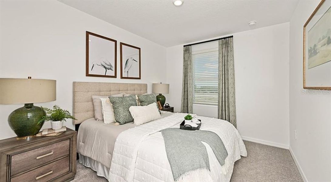 Furnished interior view inside a new home in Waterstone Townhomes, Groveland (Image 10).