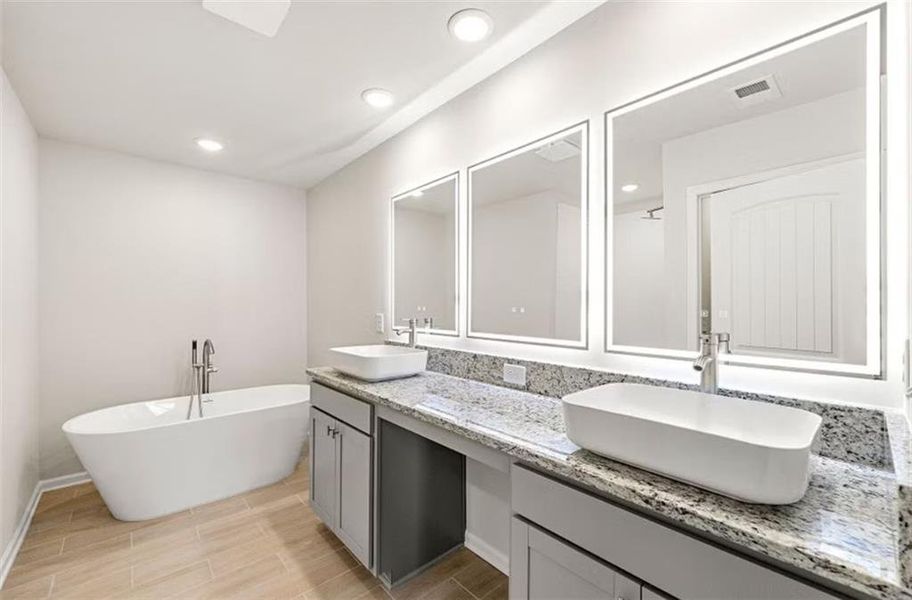 Furnished interior view inside a new home in Carolina, Palmetto (Image 2).