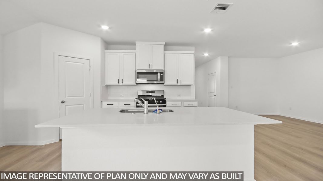 Furnished interior view inside a new home in Chapel Lakes, Montgomery (Image 6).