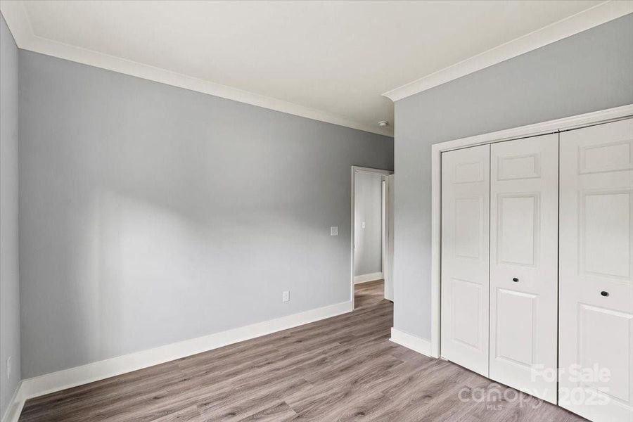 Spacious, unfurnished interior of a new home in , Salisbury (Image 22).