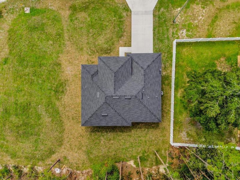 Image 27 of a home in .