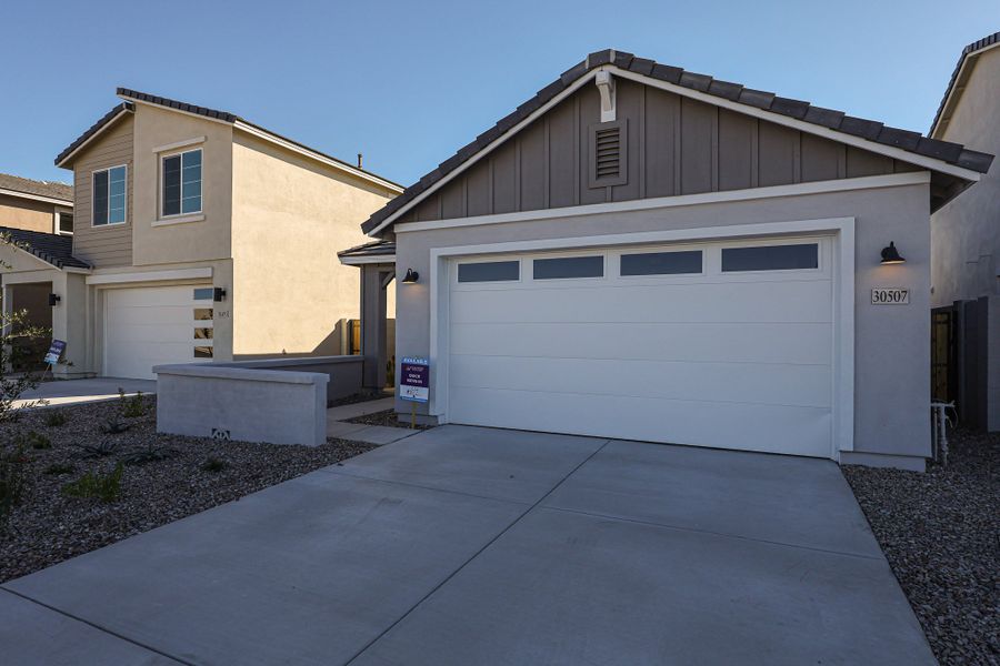 A garage with a garage. A garage with a garage.