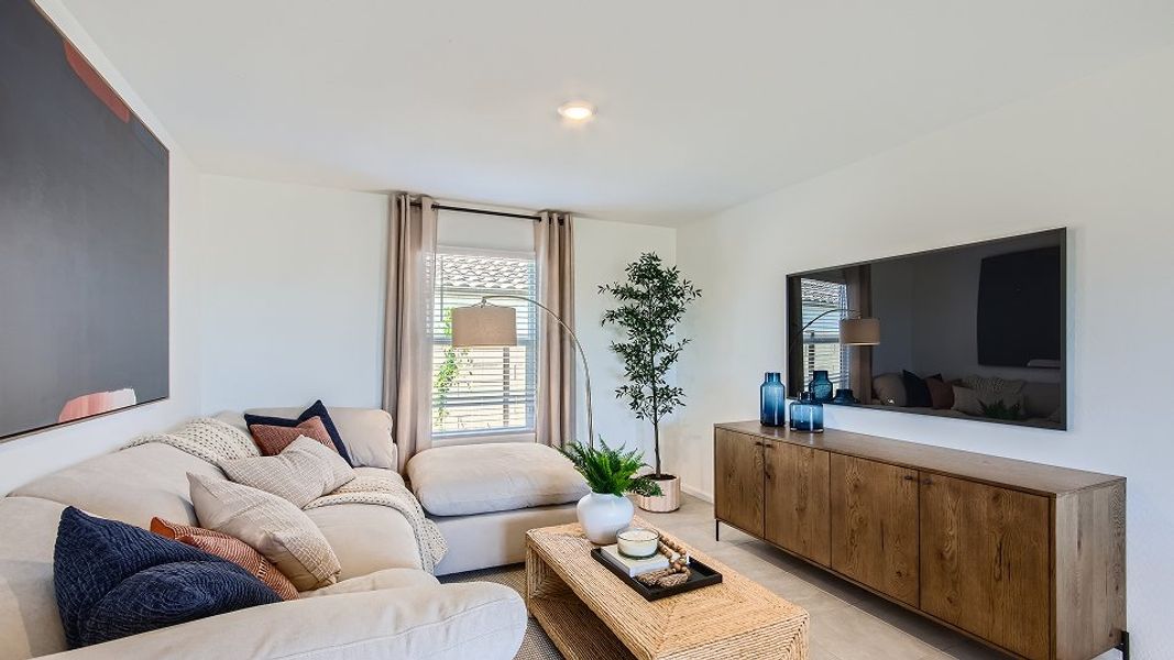 2566 Lily Great 1of2 F1