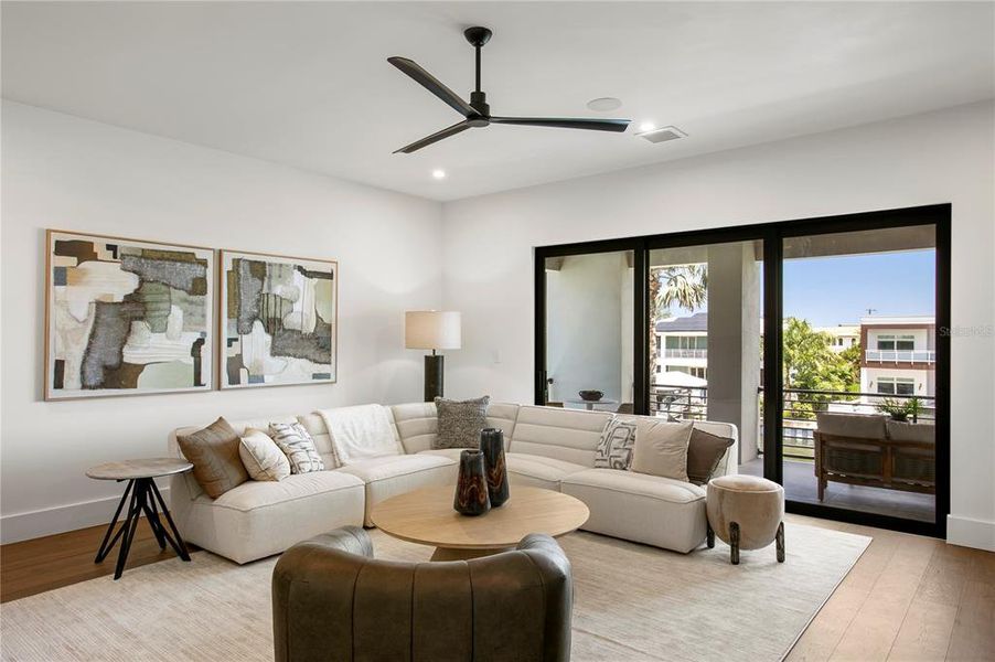 Furnished interior view inside a new home in , Tampa (Image 53). Furnished interior view inside a new home in , Tampa (Image 53).
