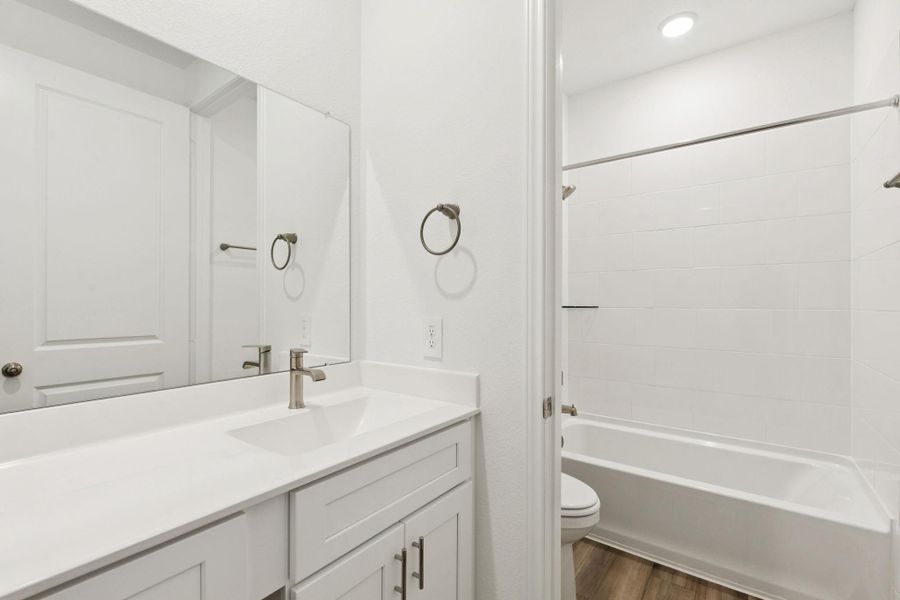 Furnished interior view inside a new home in Montgomery Bend, Montgomery (Image 10).
