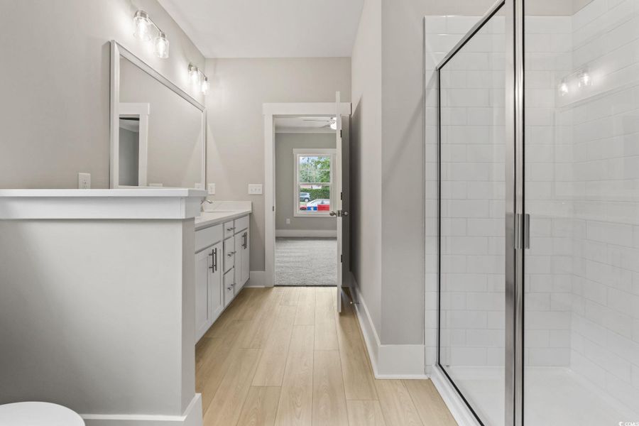 Image 34 of a home in White Oak Estates.