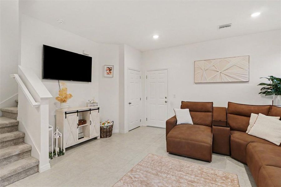 Furnished interior view inside a new home in , St. Cloud (Image 10).
