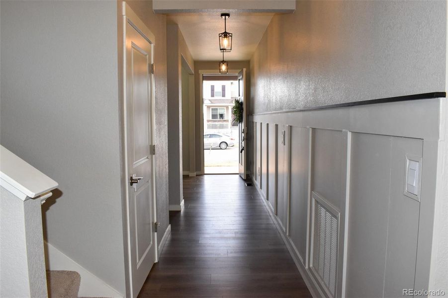 Spacious, unfurnished interior of a new home in Looking Glass, Parker (Image 21).