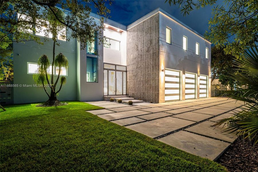 Image 53 of a home in . Image 53 of a home in .