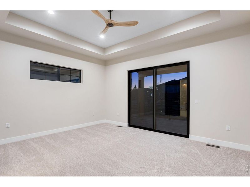 Spacious, unfurnished interior of a new home in , Windsor (Image 33).