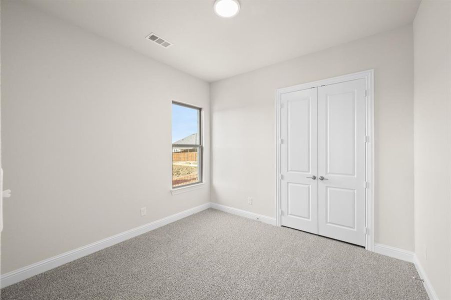 Spacious, unfurnished interior of a new home in , Burleson (Image 27). Spacious, unfurnished interior of a new home in , Burleson (Image 27).