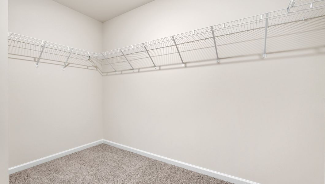 Spacious, unfurnished interior of a new home in Woodhaven, Spartanburg (Image 25).