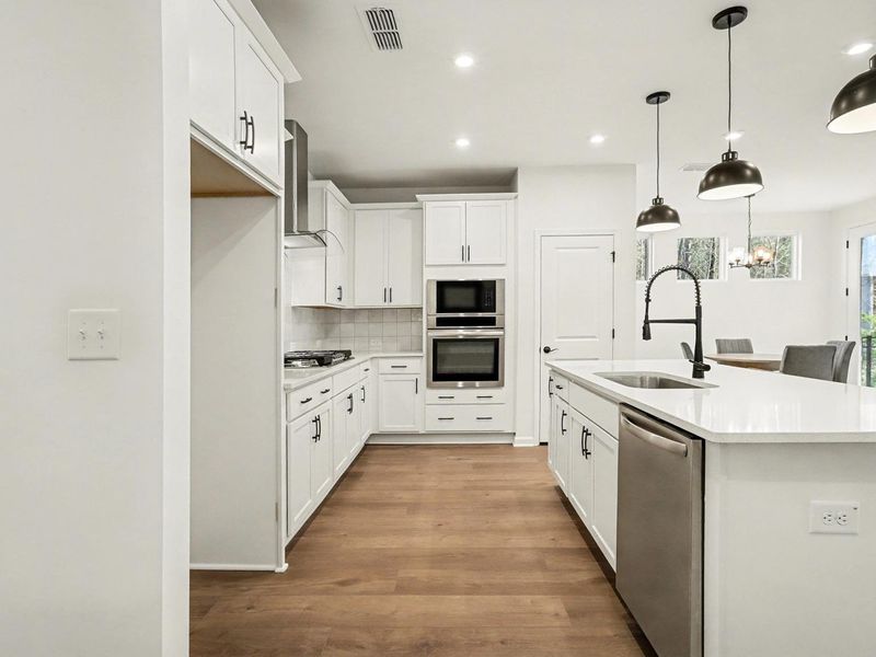 Furnished interior view inside a new home in Kelly Preserve, Loganville (Image 8).