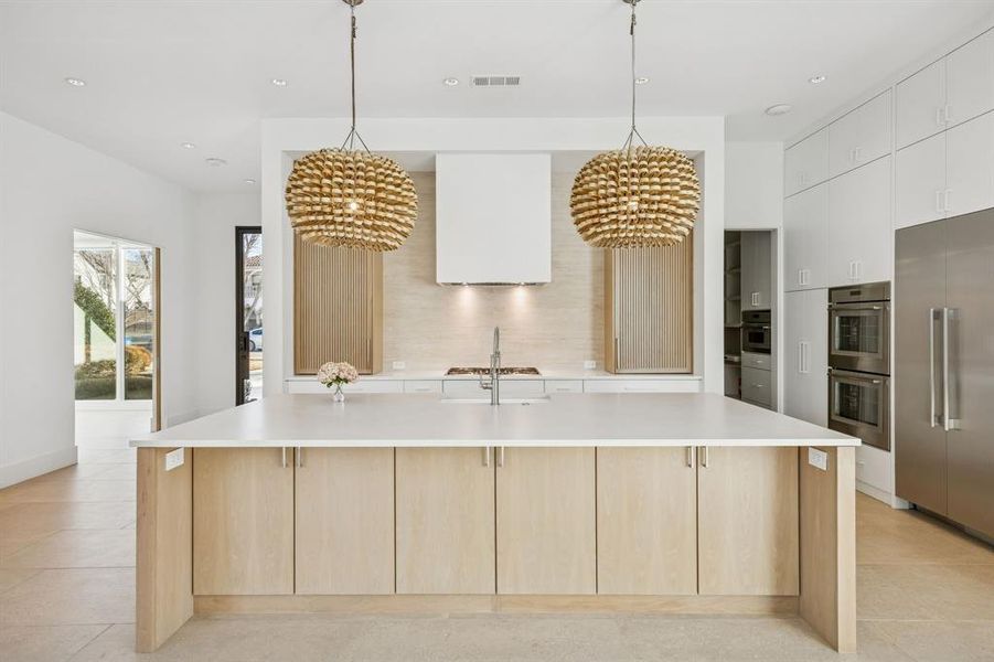 Furnished interior view inside a new home in , Dallas (Image 10).