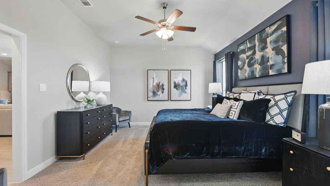 Representative furnished interior of a home built from the LARK by D.R. Horton in Rock Creek Ranch, Fort Worth (Image 11).